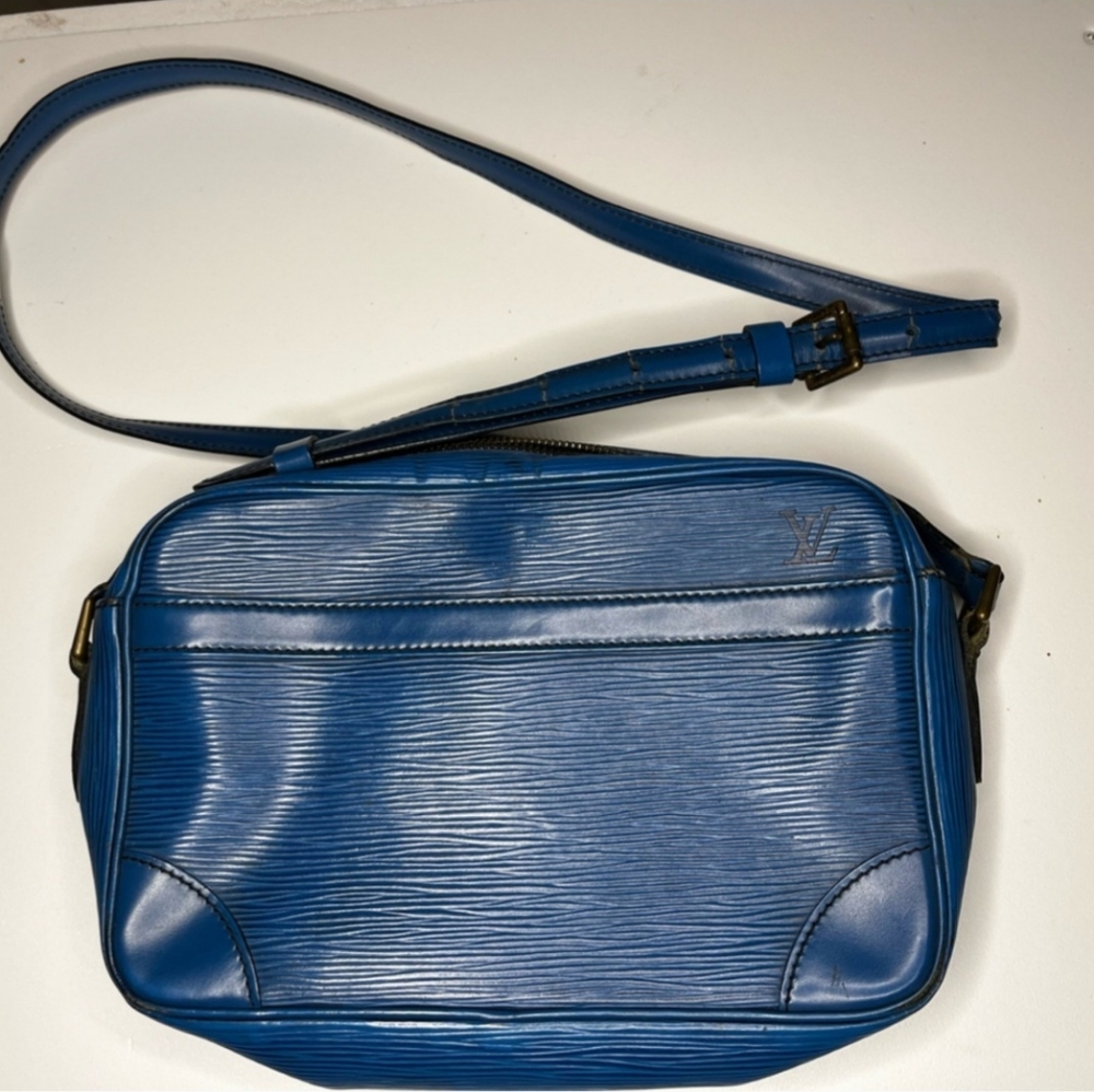 Louis Vuitton Tracadero Epi Bag Limited Offer $135.00 FREE SHIPPING